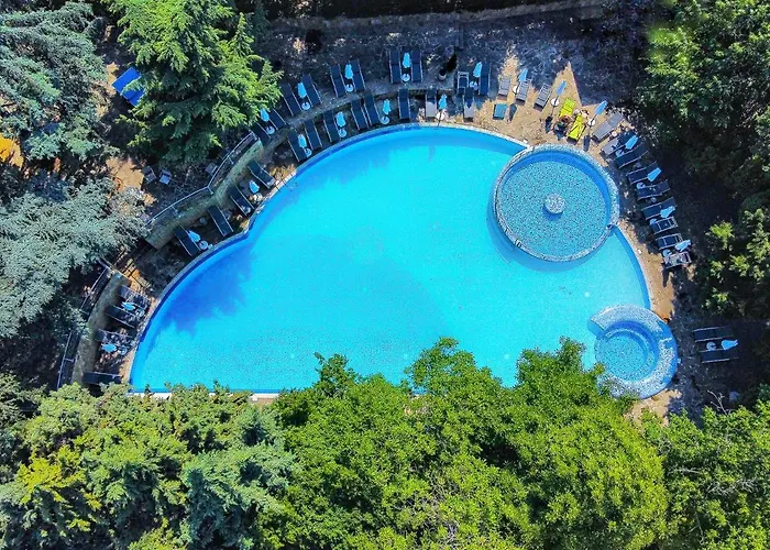 Excelsior Golden Sands