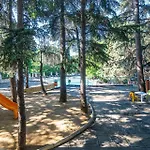 Excelsior Golden Sands