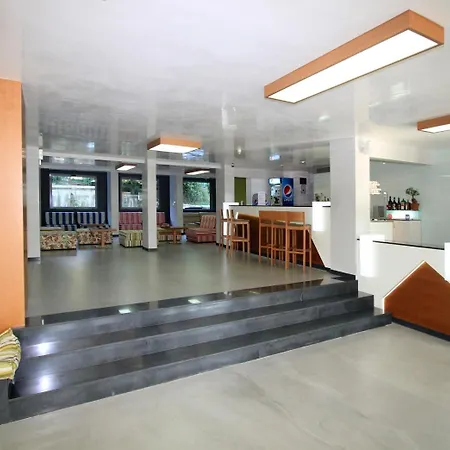 Excelsior 4*