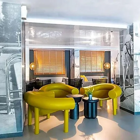 Excelsior Hotel